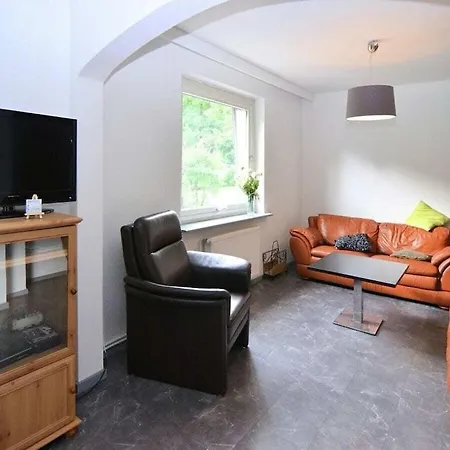 1-bedroom *